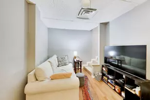 4015 N Mozart St, Chicago, IL 60618 - Photo 36