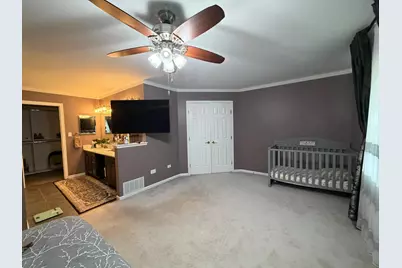 [Address not provided], Carol Stream, IL 60188 - Photo 12