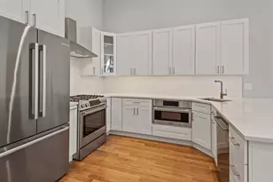 1349 N Noble St, Chicago, IL 60642 - Photo 2