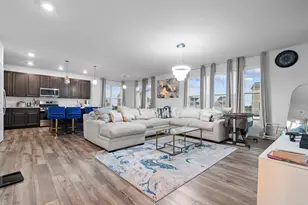 668 Braemore Lane, Yorkville, IL 60560 - Photo 4