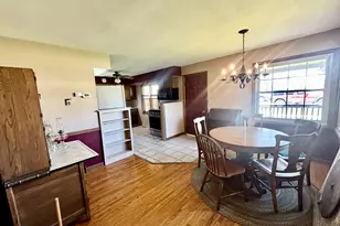 909 E 4th St, Belvidere, IL 61008 - Photo 8