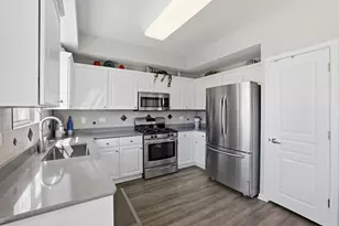 12994 Patriot Way, Huntley, IL 60142 - Photo 10