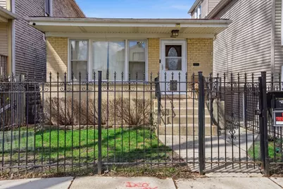 4622 N Springfield Avenue, Chicago, IL 60625 - Photo 1