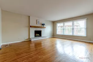 1128 Aegean Dr, Schaumburg, IL 60193 - Photo 14