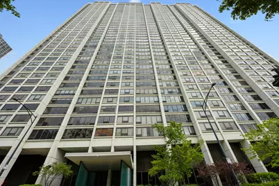 2800 N Lake Shore Drive #911, Chicago, IL 60657 - Photo 2