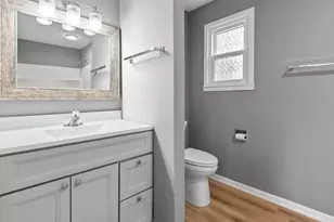 128 S 8th St, Rochelle, IL 61068 - Photo 20