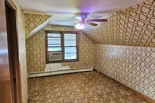 6940 N Ottawa Ave, Chicago, IL 60631 - Photo 18