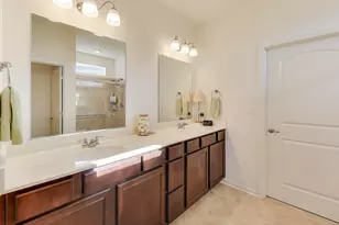 2355 Cannon Dr, Pingree Grove, IL 60140 - Photo 22