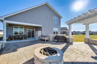 2355 Cannon Dr, Pingree Grove, IL 60140 - Photo 42