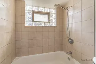 6914 W 65th St, Chicago, IL 60638 - Photo 24