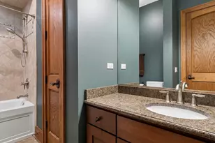 805 N Arlington Heights Rd, Itasca, IL 60143 - Photo 18