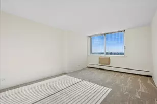 40 N Tower Rd, Oak Brook, IL 60523 - Photo 12