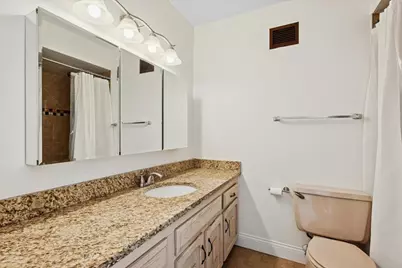 40 N Tower Road #8F, Oak Brook, IL 60523 - Photo 14