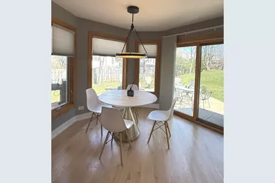 886 Saugatuck Trail, Vernon Hills, IL 60061 - Photo 12