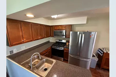 [Address not provided], Deerfield, IL 60015 - Photo 6