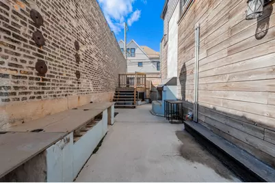 4054 N Western Avenue, Chicago, IL 60618 - Photo 56