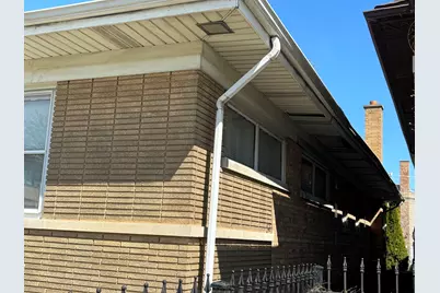 6601 S Francisco Avenue, Chicago, IL 60629 - Photo 4