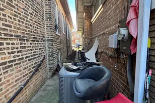 6601 S Francisco Ave, Chicago, IL 60629 - Photo 38