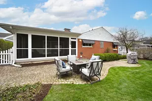 754 N Kenilworth Ave, Glen Ellyn, IL 60137 - Photo 22