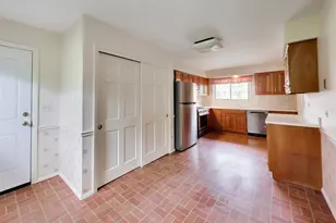 1056 Van Tassel Rd, Sleepy Hollow, IL 60118 - Photo 8