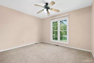 38W199 Heatherfield Drive, Elgin, IL 60124 - Photo 18