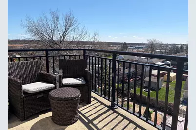 9355 Irving Park Road #402, Schiller Park, IL 60176 - Photo 16
