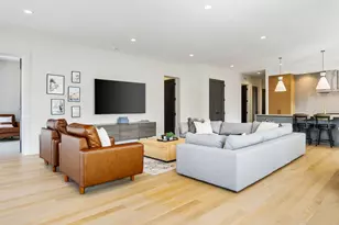 1110 W Schubert Ave, Chicago, IL 60614 - Photo 4