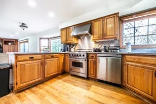 [Address not provided], Schaumburg, IL 60194 - Photo 4