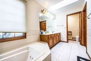 [Address not provided], Schaumburg, IL 60194 - Photo 50