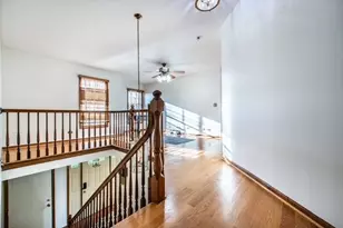 [Address not provided], Schaumburg, IL 60194 - Photo 30