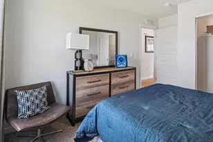 984 Sapphire Ln, Montgomery, IL 60538 - Photo 16