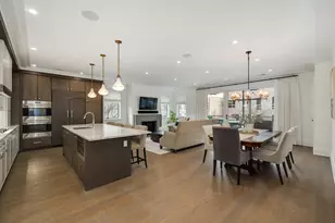 454 W Barry Ave, Chicago, IL 60657 - Photo 4