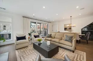 454 W Barry Ave, Chicago, IL 60657 - Photo 8