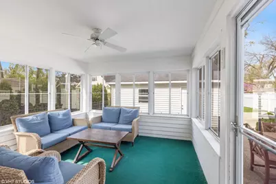 324 S Poplar Avenue E, Elmhurst, IL 60126 - Photo 26