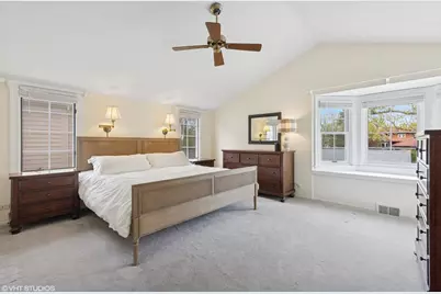 324 S Poplar Avenue E, Elmhurst, IL 60126 - Photo 16