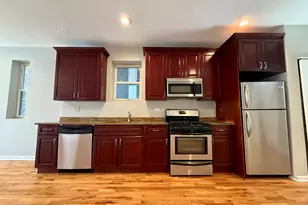 3219 S Lituanica Ave, Chicago, IL 60608 - Photo 2