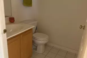 1298 Leonard Dr, Schaumburg, IL 60193 - Photo 6