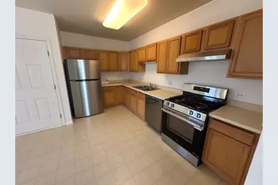 1298 Leonard Drive #1298, Schaumburg, IL 60193 - Photo 2