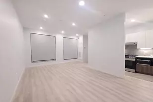 948 W Sunnyside Ave, Chicago, IL 60640 - Photo 4