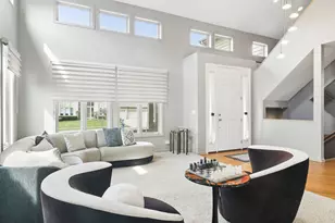 2038 Sheridan Rd, Buffalo Grove, IL 60089 - Photo 4