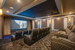 6413 S County Line Rd, Burr Ridge, IL 60527 - Photo 58