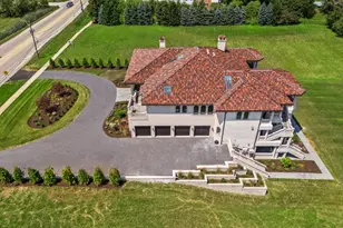 6413 S County Line Rd, Burr Ridge, IL 60527 - Photo 70