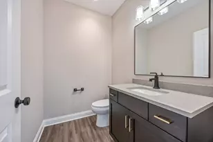 1033 Emerald Dr, Naperville, IL 60540 - Photo 14