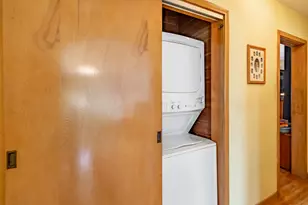 63 S Union St, Elgin, IL 60123 - Photo 4