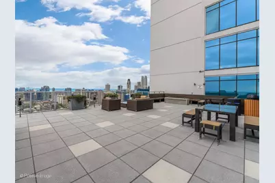 303 W Ohio Street #1404, Chicago, IL 60654 - Photo 14