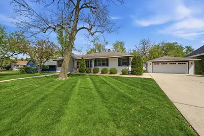 18131 Loomis Avenue, Homewood, IL 60430 - Photo 2