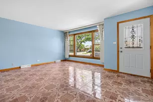 3855 W 58th Pl, Chicago, IL 60629 - Photo 6