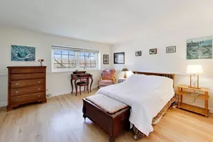 845 Country Club Dr, Libertyville, IL 60048 - Photo 8