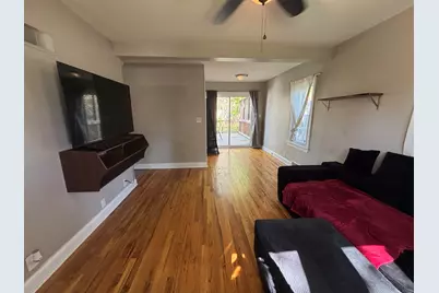 927 Townsend Street, Sycamore, IL 60178 - Photo 4