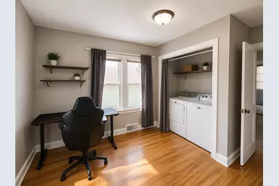 927 Townsend Street, Sycamore, IL 60178 - Photo 8